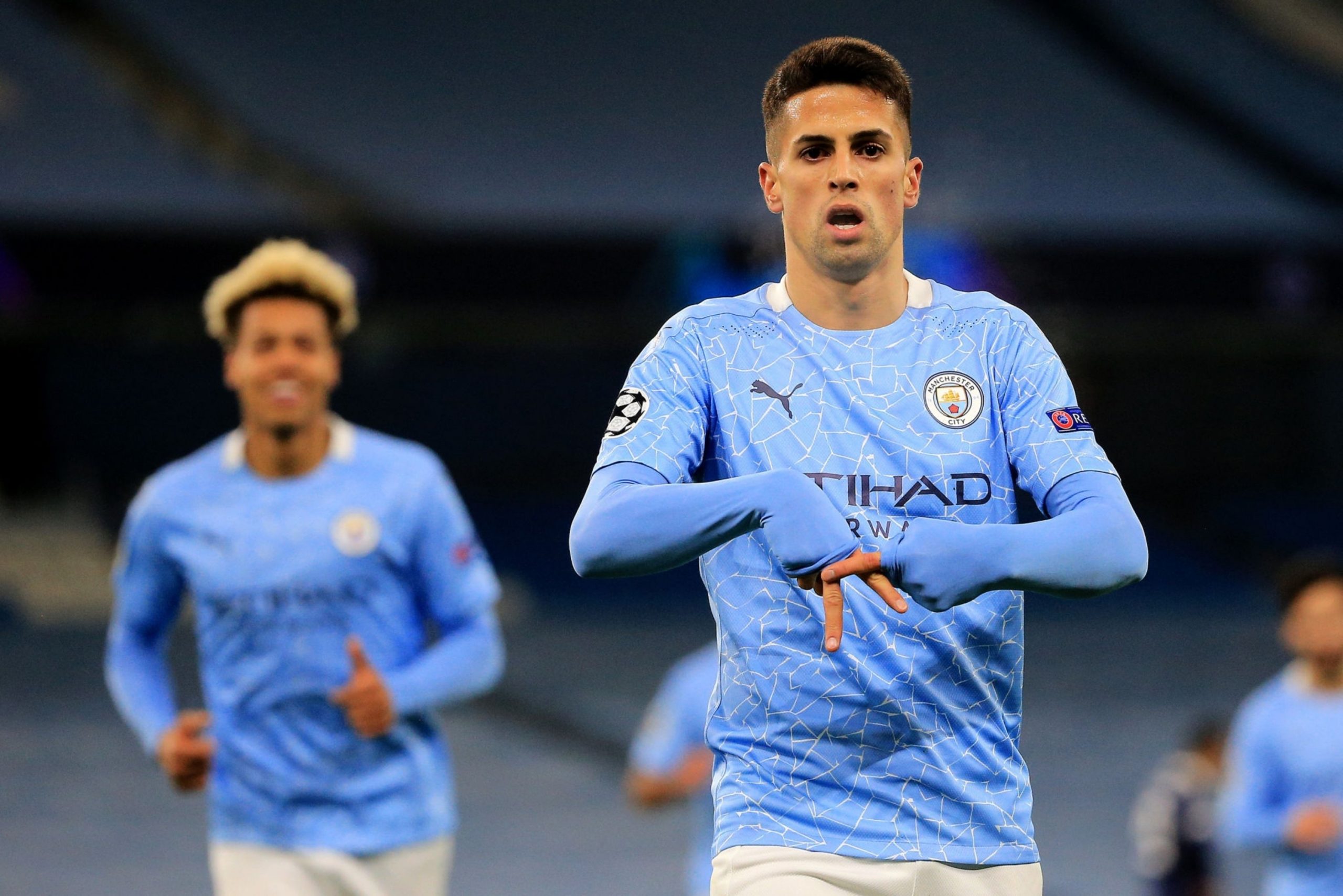 Vidéo : Cancelo marque un Golaço face à l'Olympiakos ! Vidéo : Cancelo marque un Golaço face à l'Olympiakos !