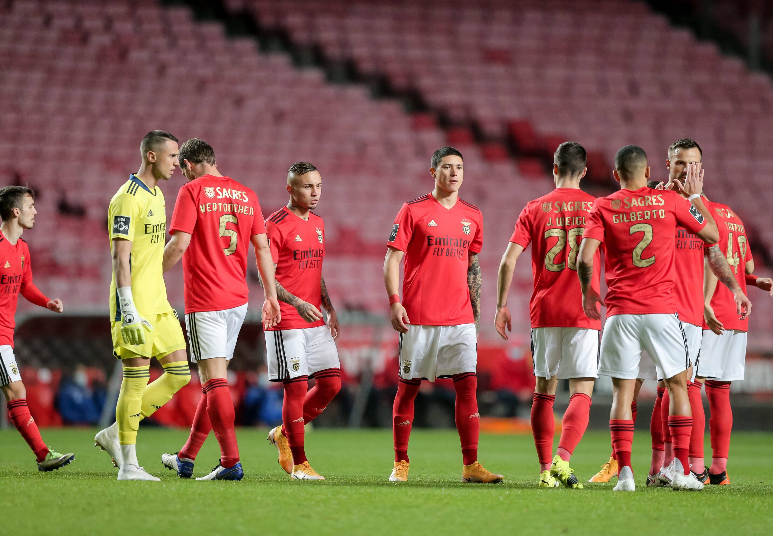 Les deux matchs SL Benfica-Arsenal sur terrains neutres SL Benfica