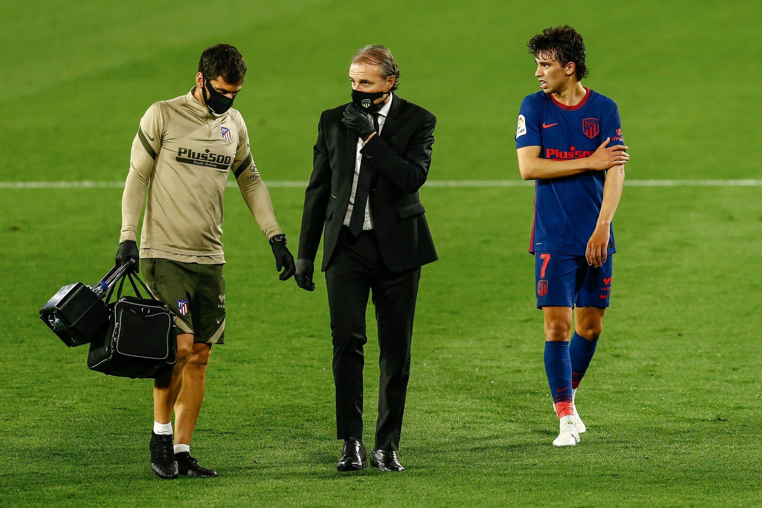 João Félix de nouveau forfait avec l'Atlético de Madrid João Félix sort sur blessure face au Betis Séville - As Quinas