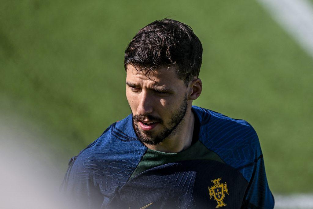 Portugal : Rúben Dias atteint la barre des 50 matchs