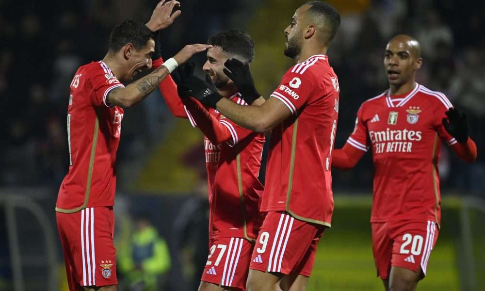 Benfica poursuit sa série victorieuse contre Arouca